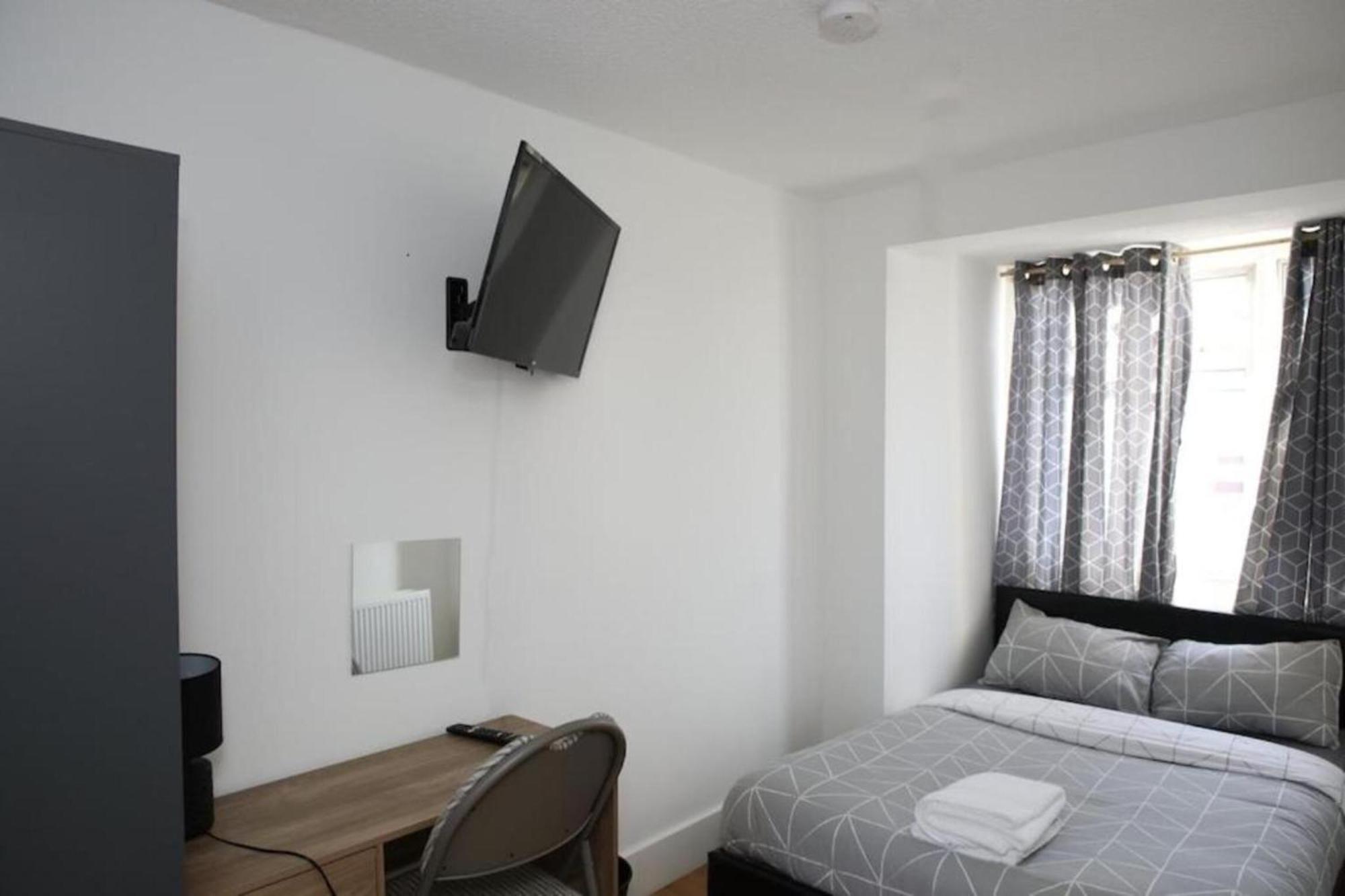 Oyo Timi Holiday Homes London Eksteriør bilde