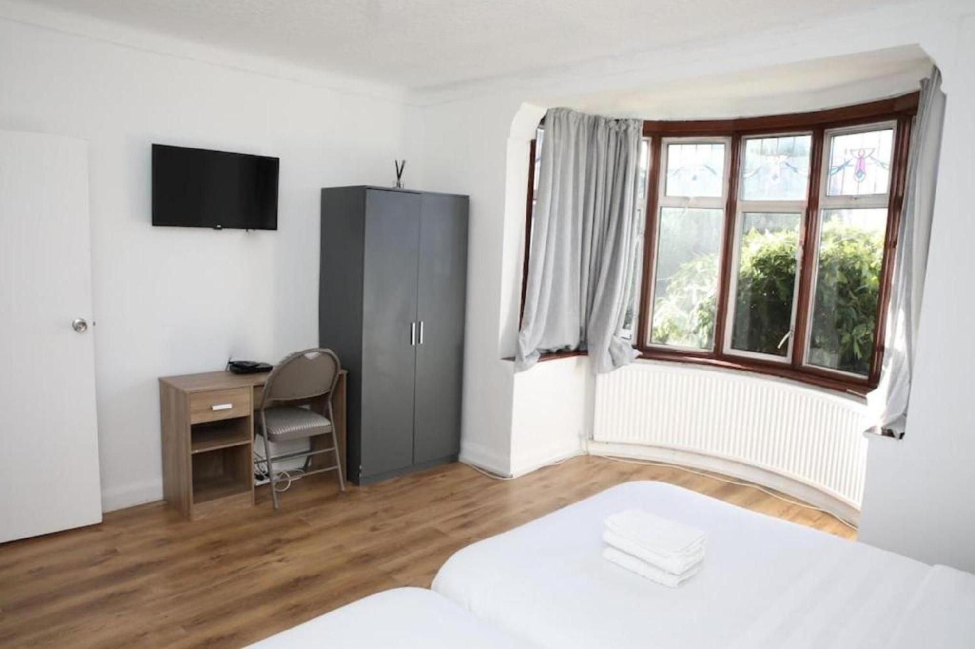 Oyo Timi Holiday Homes London Eksteriør bilde