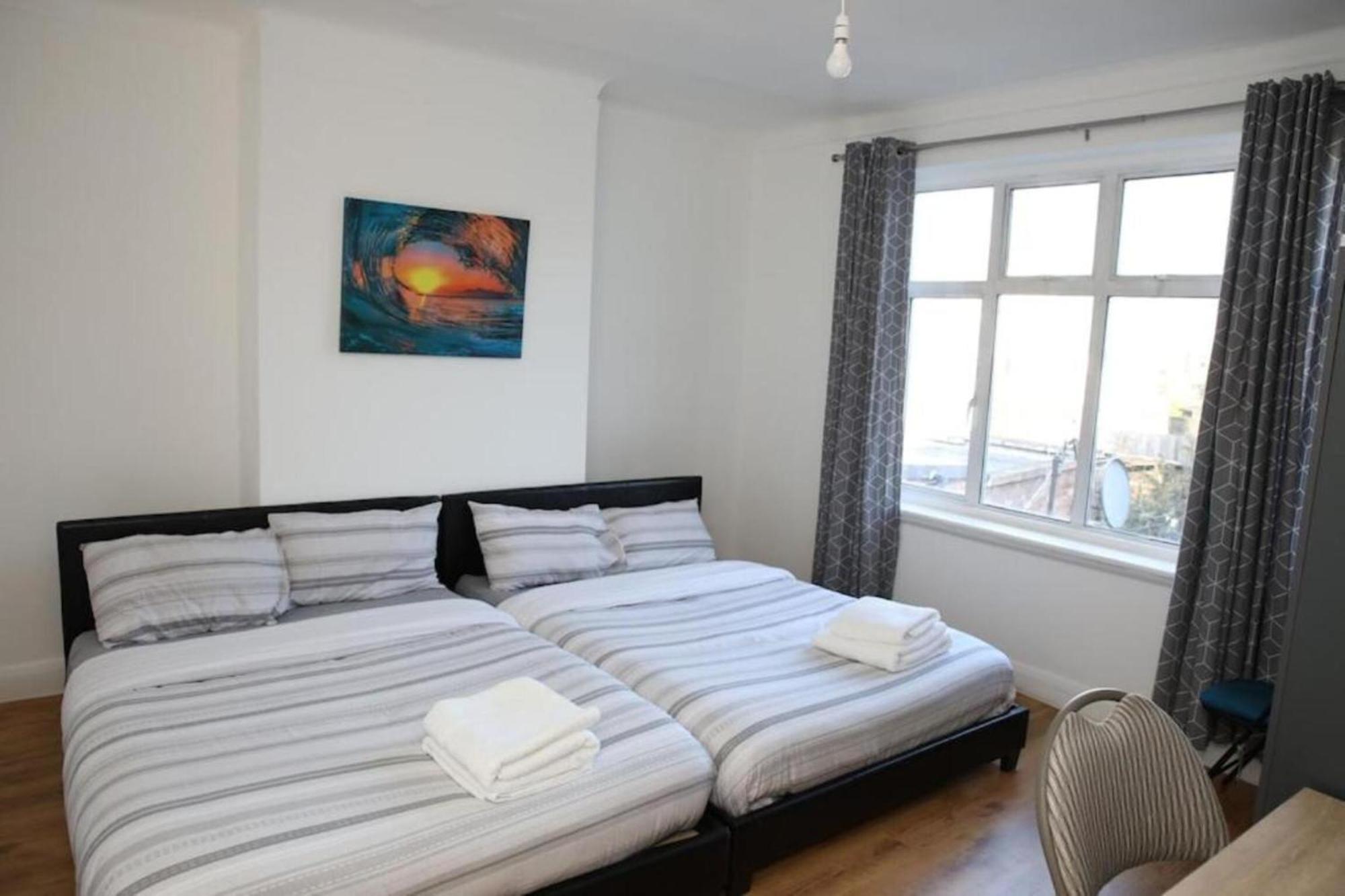 Oyo Timi Holiday Homes London Eksteriør bilde